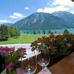 Bergland Hotel