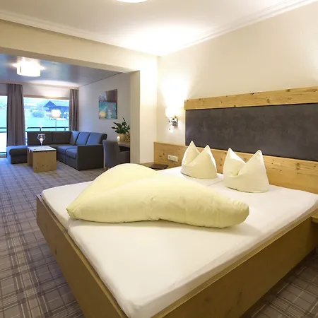 Hotel Bergland 3*