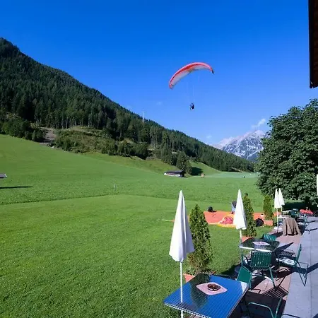 Hotel Bergland 3*