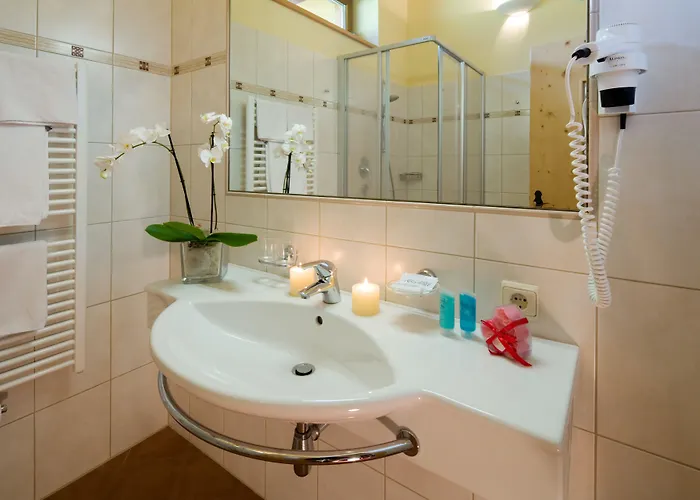 فندق بيرغلاند بيرتيساو